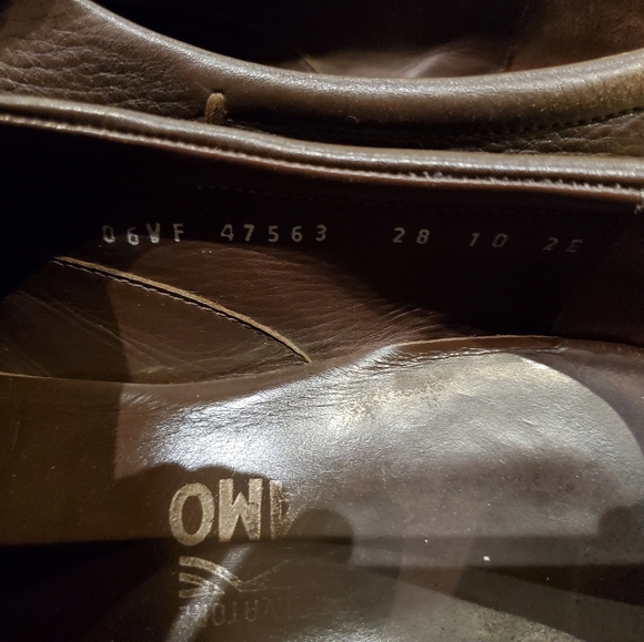 Salvatore Ferragamo Men's Leather Loafers - Picture 9 of 15